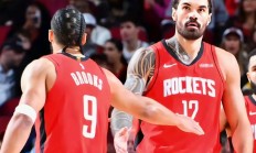 1xbet体育官网入口-火箭苦战太阳，勇士站上榜首宝座的简单介绍