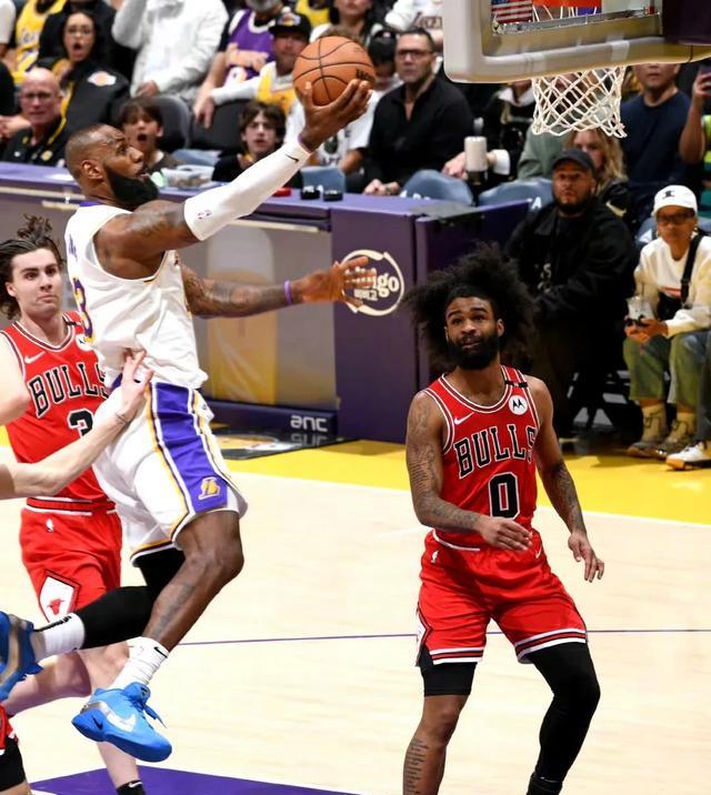 雄鹿不敌国王遭遇连败 雄鹿不敌国王遭遇连败